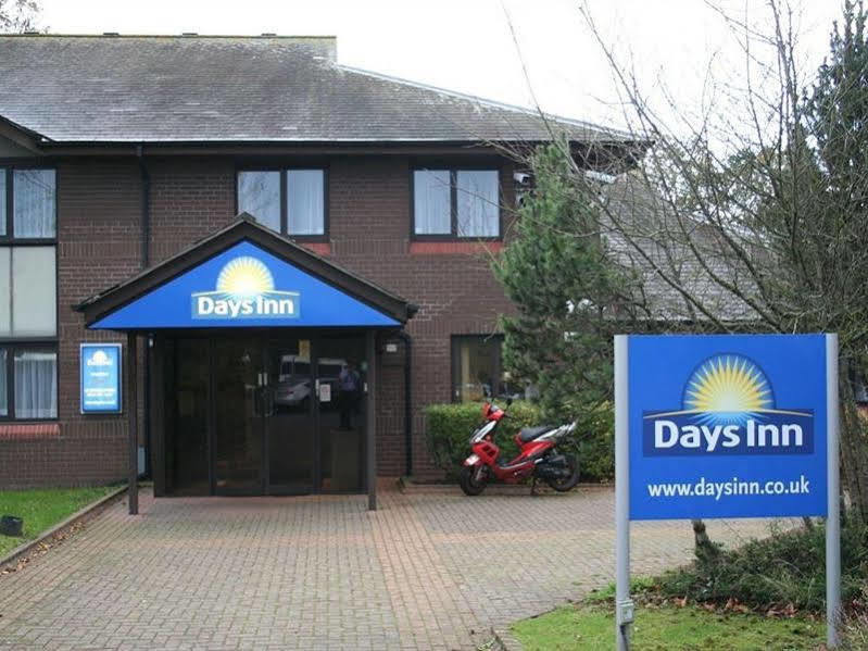 Days Inn Taunton Exterior foto